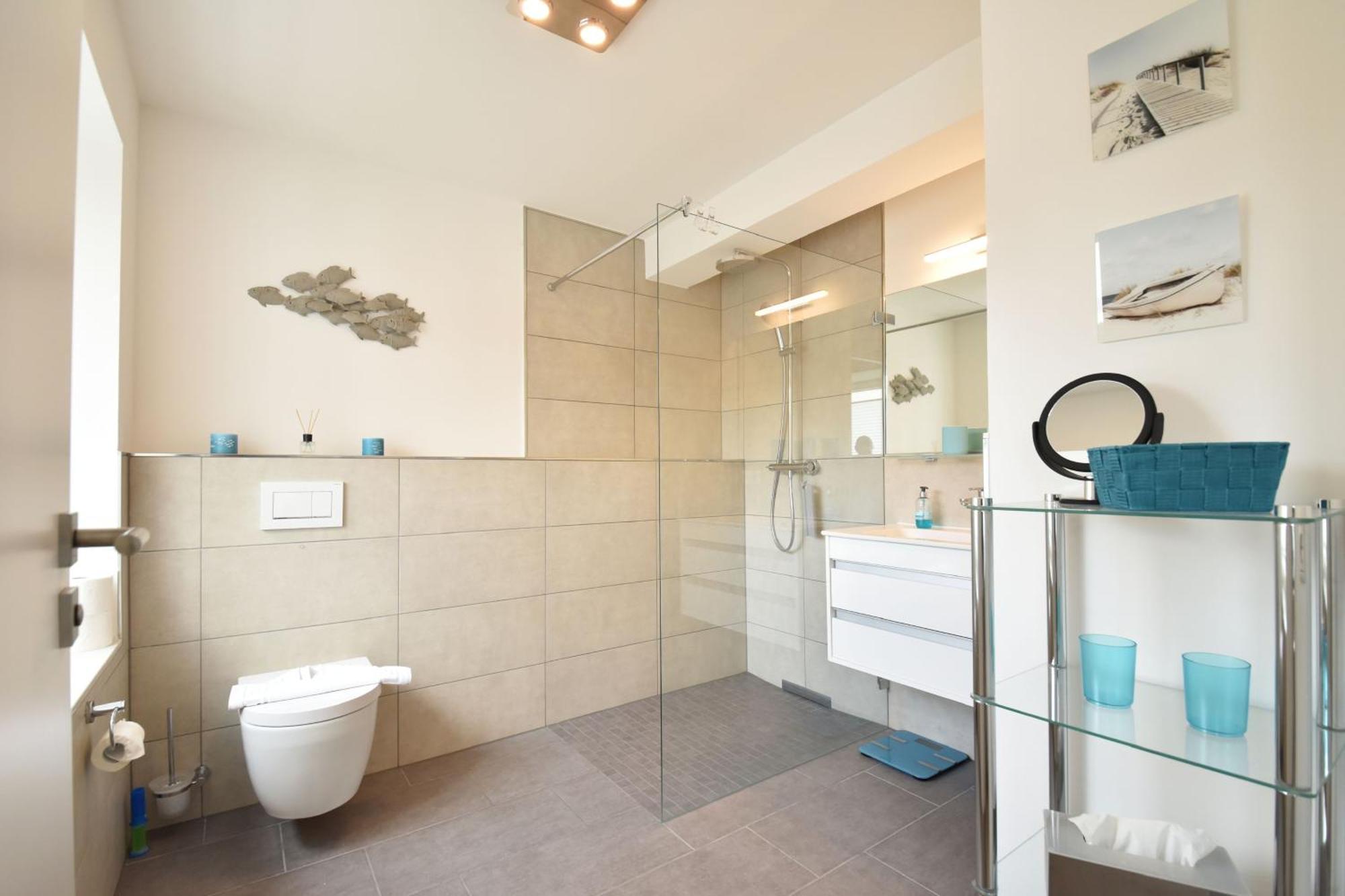 Ferienwohnung Aquamarin Im Haus Arkona Prora Binz Bagian luar foto